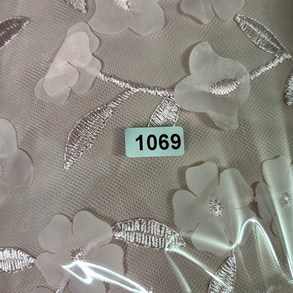 NWT Eliza J Blush Pink 3D Embroidered Applique Flowers Dress Size 6 - Picture 11 of 11